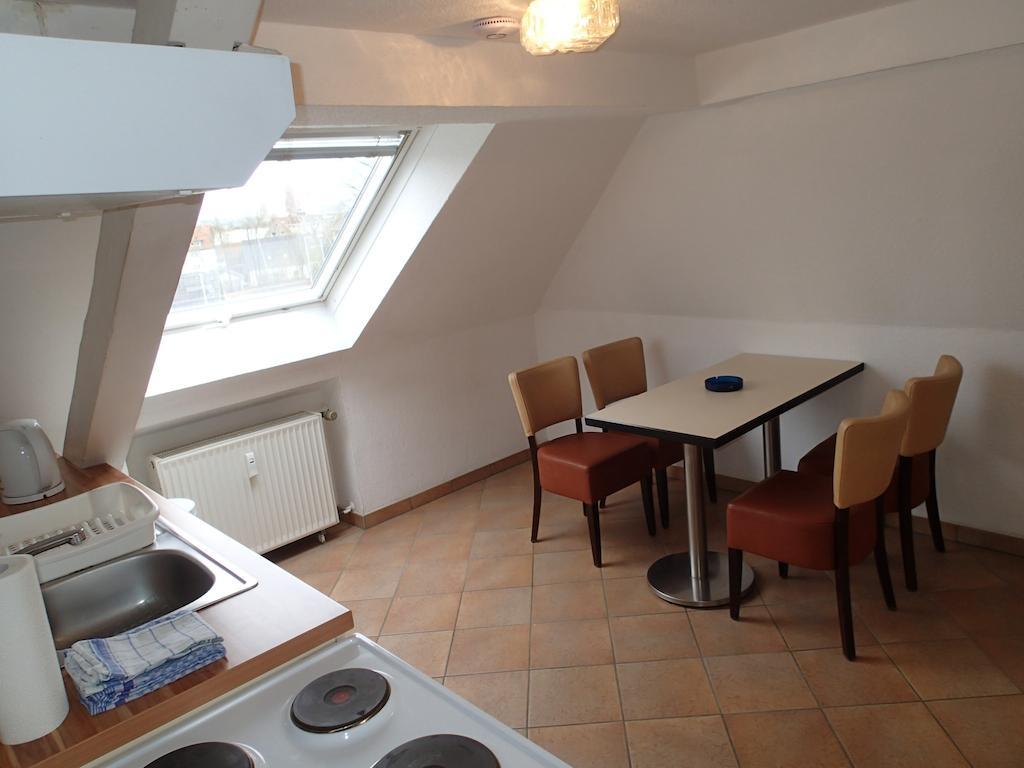 Emmerthalシャッパース フェーリエンボーヌンゲンアパートメント 部屋 写真