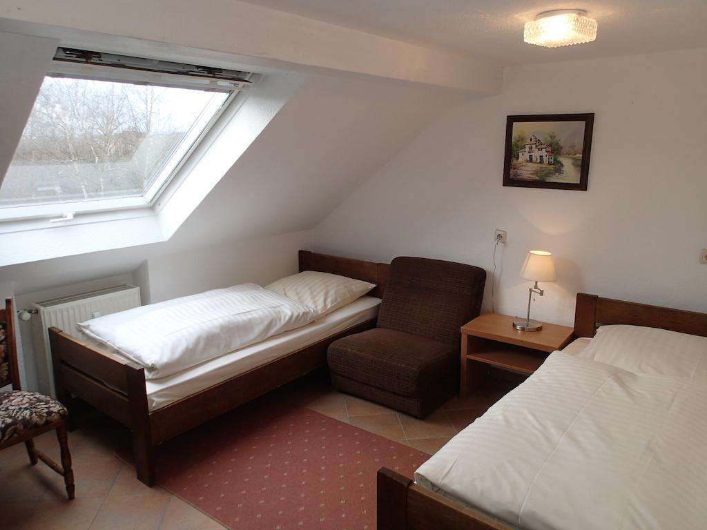 Emmerthalシャッパース フェーリエンボーヌンゲンアパートメント 部屋 写真