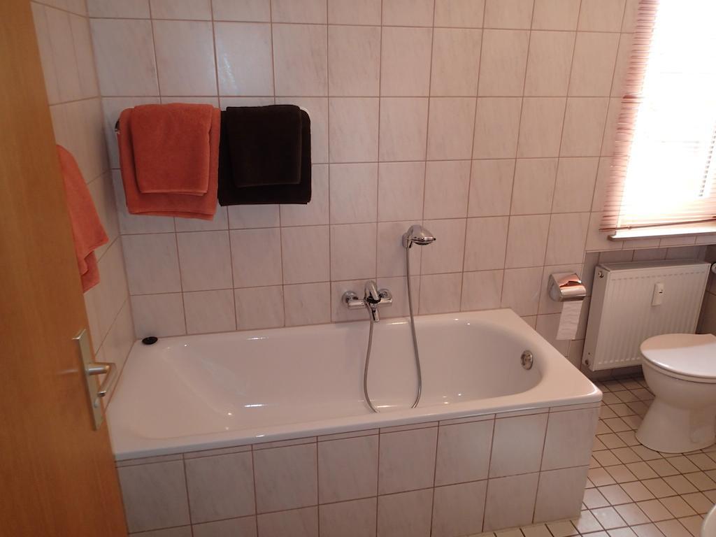 Emmerthalシャッパース フェーリエンボーヌンゲンアパートメント 部屋 写真