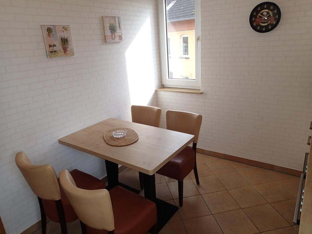 Emmerthalシャッパース フェーリエンボーヌンゲンアパートメント 部屋 写真